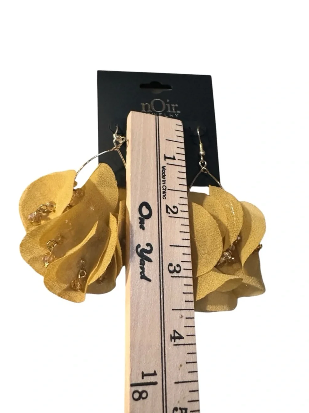 nOir Jewelry Yellow Floral Drop Earrings Gold Tone Statement Beaded